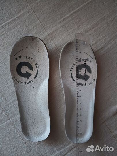 Кроссовки для девочки 26 размер