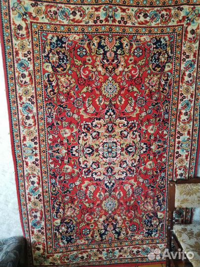 Ковер шерстяной