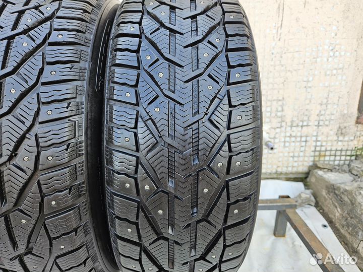 Tigar SUV Ice 215/60 R17 100T