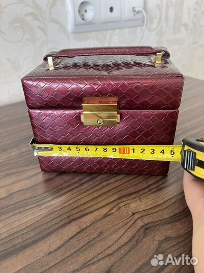 Шкатулка для украшений