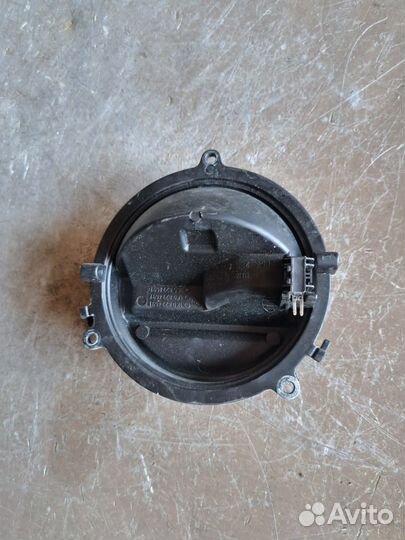 Ручка багажника Volkswagen Passat B6