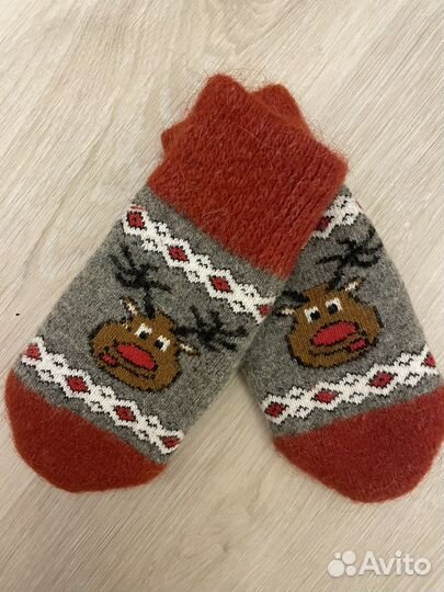 Варежки шерсть новые
