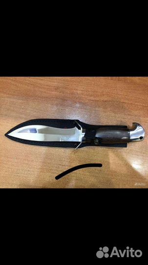 Нож туристический