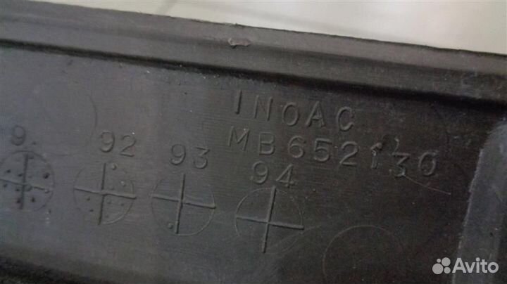 Накладка торпедо Mitsubishi Pajero, Montero 2 199