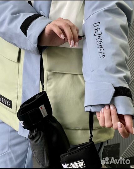 Сноубордический костюм женский