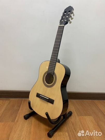Уменьшенная классическая гитара 1/2 veston C-45A