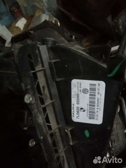 Мотор отопителя салона печки Q7 Cayenne Touareg