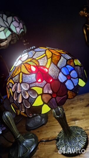 Лампа настольная Тиффани виноград