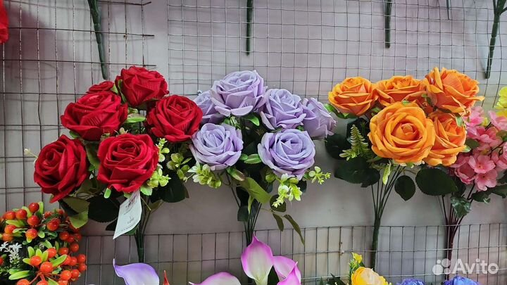 Искусственные цветы оптом