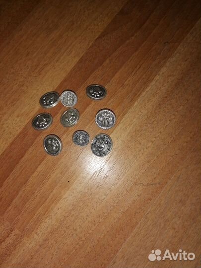 Металлические пуговицы женские