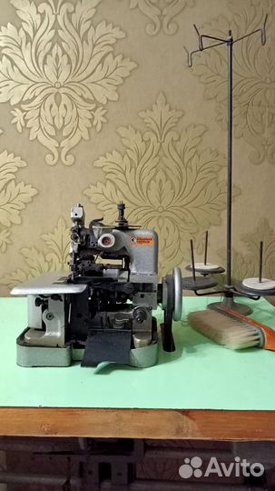 Швейное оборудование 51 кл. пмз Подольск (оверлок)