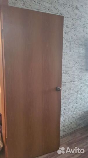 Межкомнатные двери бу с коробкой 80200 5шт