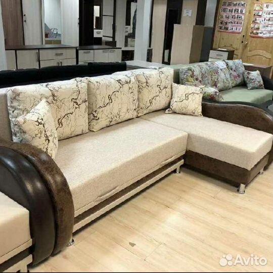 Диван угловой