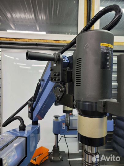 Резьбонарезной манипулятор м3-м30