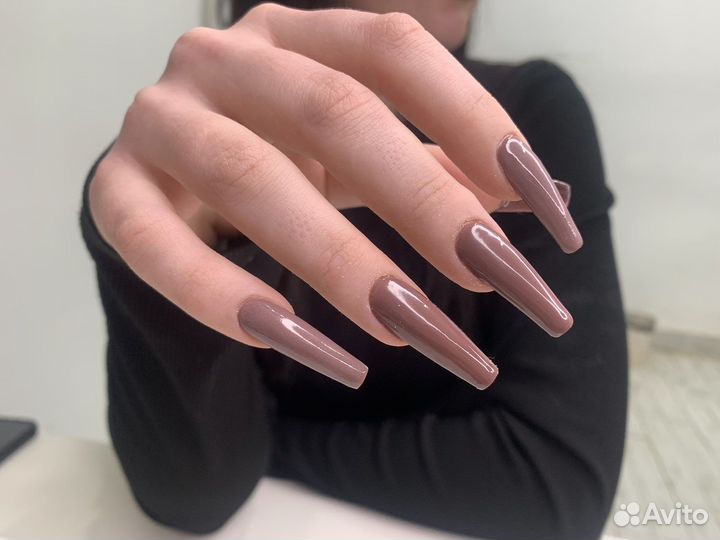 Наращивание ногтей модель