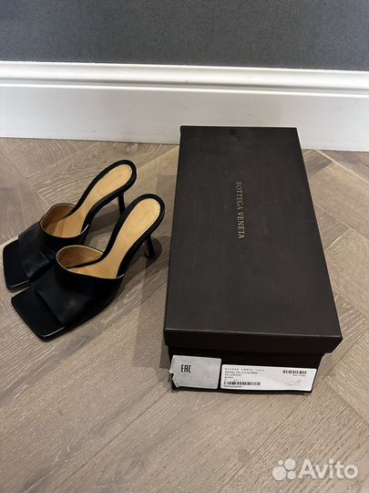 Bottega veneta мюли оригинал