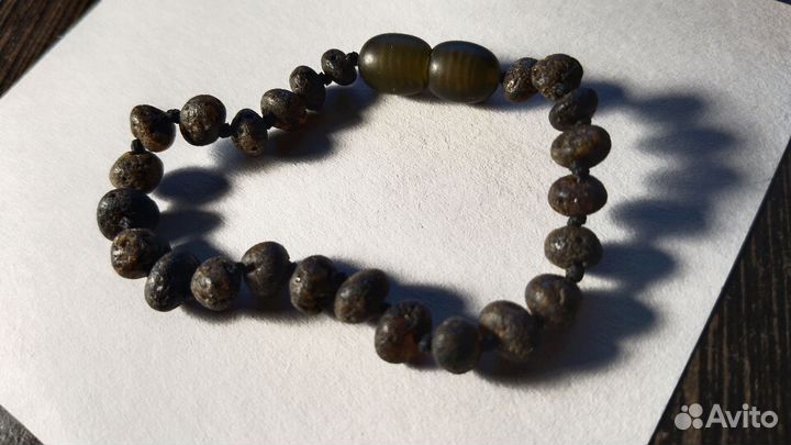 Детский янтарный браслет