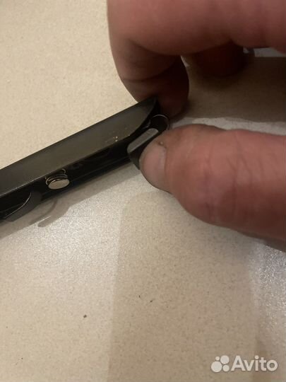 Полка раскладная, крепление на стену