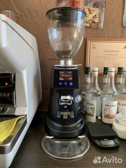 Кофемашина nuova simonelli appia life 1 gr