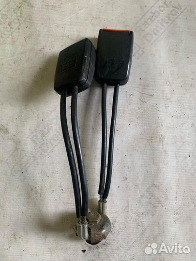 Ремень безопасности задний нижний Volkswagen B3