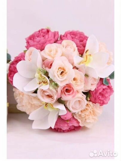 Букет невесты и бутоньерка