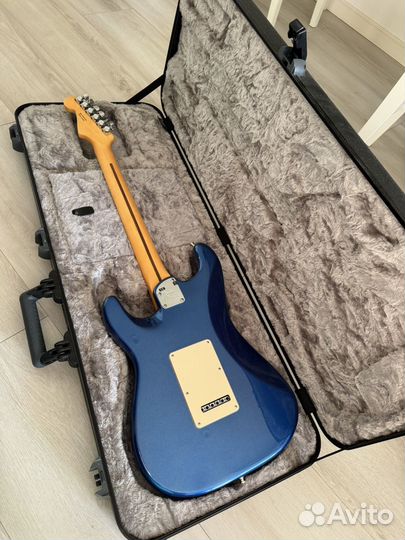 Fender American Ultra Stratocaster, новая
