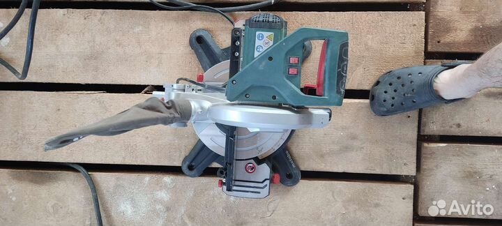 Торцовочная пила metabo