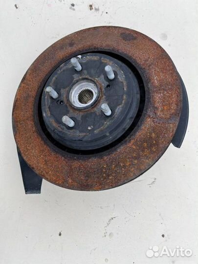 Кулак передний правый Lexus Rx4