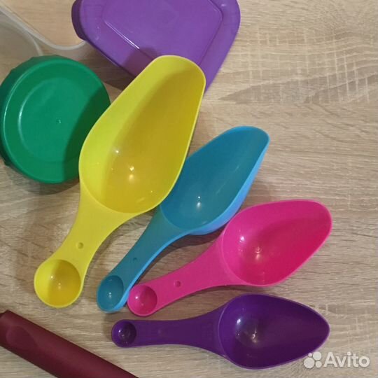 Посуда пакетом: сковорода,дуршлаг,кувшин и др