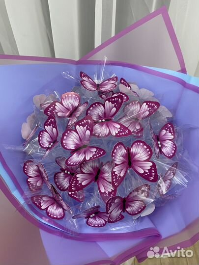 Готовый букет из бабочек