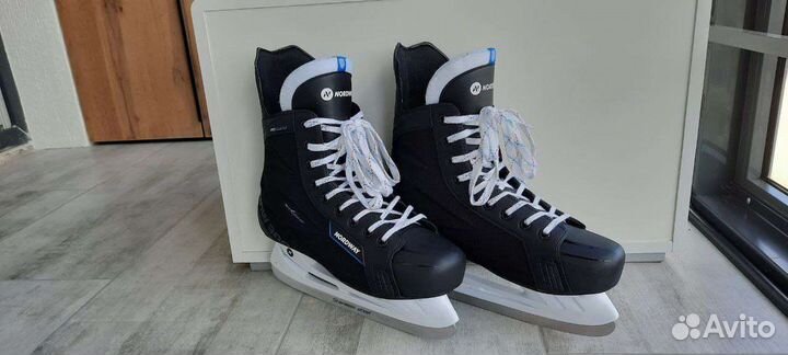 Коньки фигурные мужские