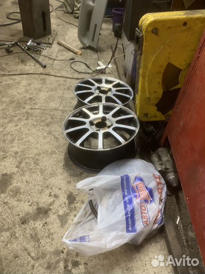 Два диска р14