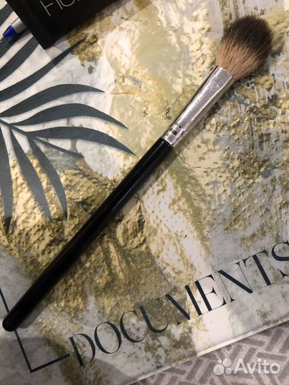 Кисти для макияжа
