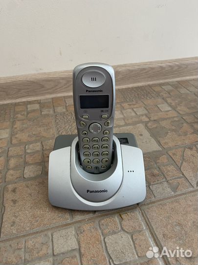 Домашний телефон panasonic
