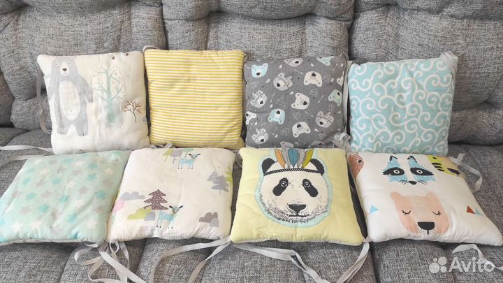 Бортики подушки в кроватку