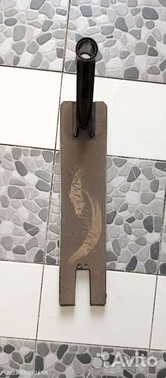 Доска для трюкового самоката