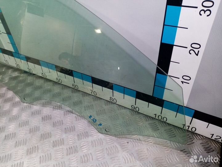 Б/У Стекло двери передней правой#001