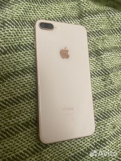 Телефон iPhone 8 plus