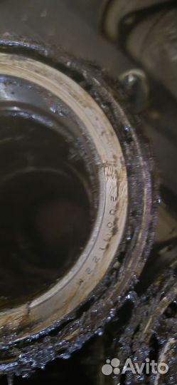 Подшипник 2007122 б.у