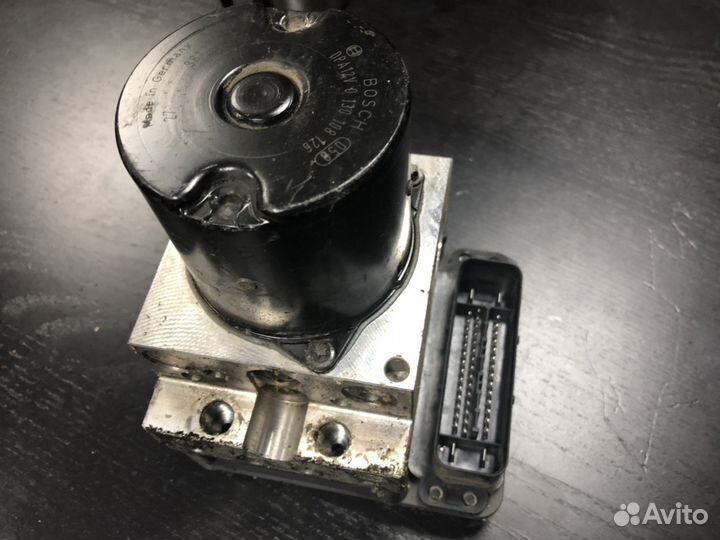 Блок абс DSC бмв E70 E71 34516785266