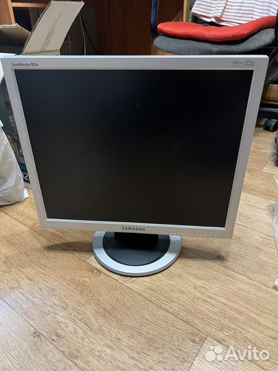 Монитор для компьютера Samsung syncmaster 920n