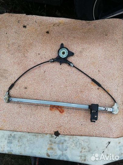 Стеклоподъемник Mazda CX-7