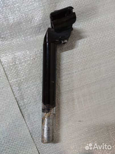 Подседельный штырь, эксцентрик, седло, держатель