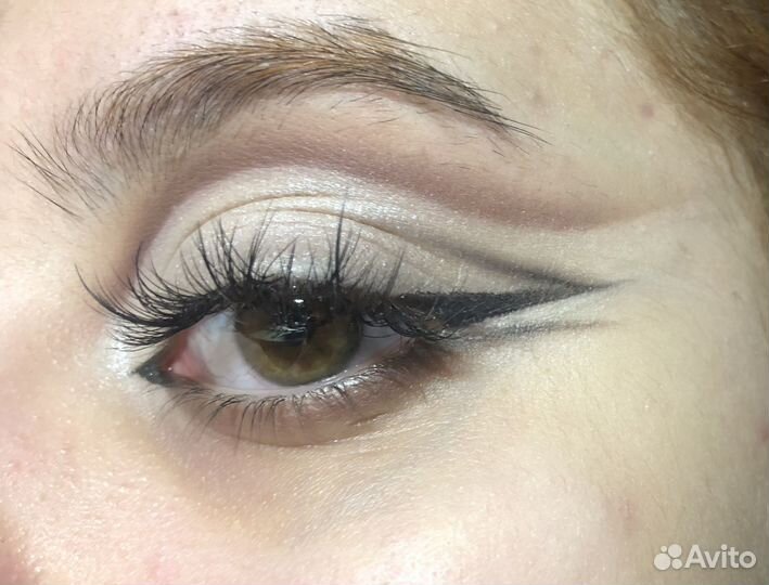 Укладка и макияж на дому