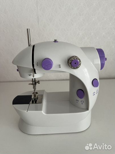 Детская швейная машинка