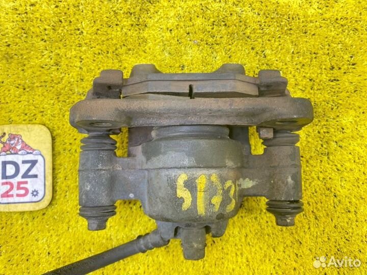 Суппорт передний левый Suzuki Jimny 145574