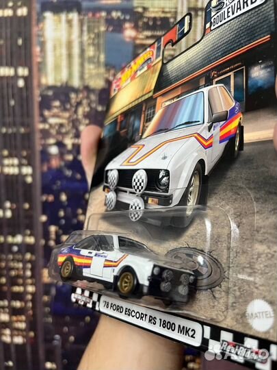 Hot wheels premium boulevard Ford Escort RS 1800 M