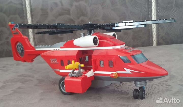 Машинки и заправка лего