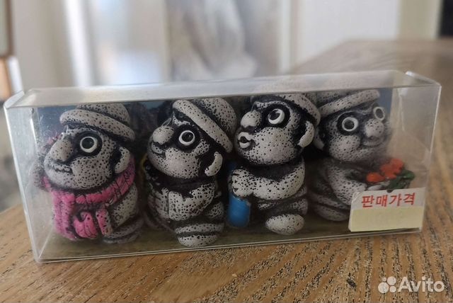 Фигурки из вулканического туфа (Корея)