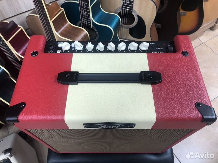 Комбоусилитель Cort CM30R-EU-DR 30 Вт (красный)